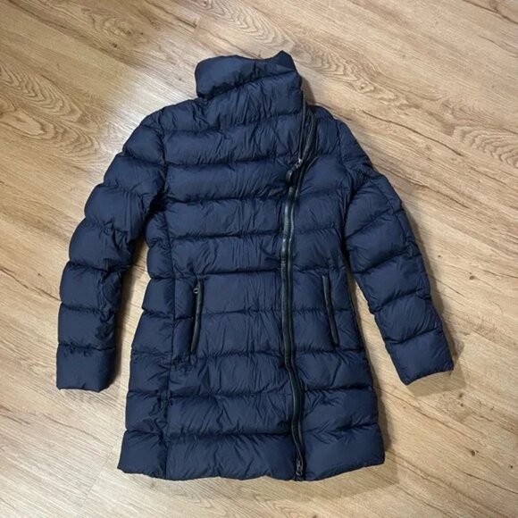 Mackage down jacket - Picture 1 of 7